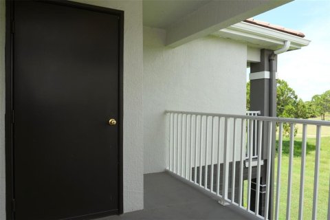 Condominio en alquiler en Orlando, Florida, 2 dormitorios, 136.19 m2 № 1880853 - foto 13
