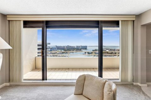 Condominio en alquiler en Saint Petersburg, Florida, 2 dormitorios, 137.12 m2 № 1510762 - foto 17