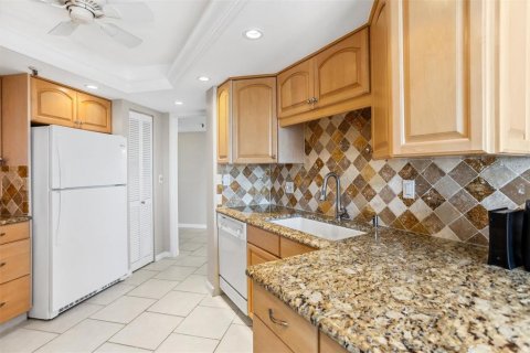 Condominio en alquiler en Saint Petersburg, Florida, 2 dormitorios, 137.12 m2 № 1510762 - foto 25