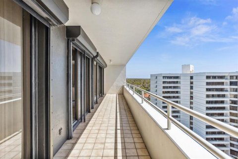 Condominio en alquiler en Saint Petersburg, Florida, 2 dormitorios, 137.12 m2 № 1510762 - foto 12