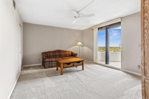 Condominio en alquiler en Saint Petersburg, Florida, 2 dormitorios, 137.12 m2 № 1510762 - foto 8