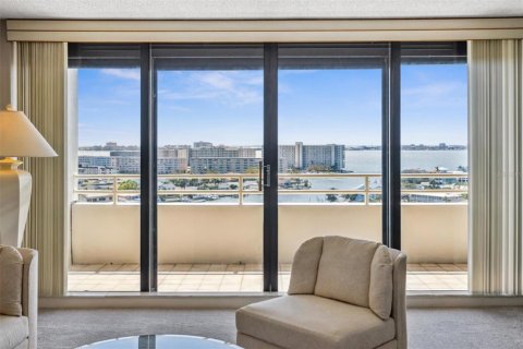Condominio en alquiler en Saint Petersburg, Florida, 2 dormitorios, 137.12 m2 № 1510762 - foto 3