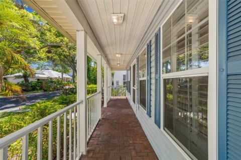 Casa en venta en Bradenton, Florida, 3 dormitorios, 187.85 m2 № 2167599 - foto 3