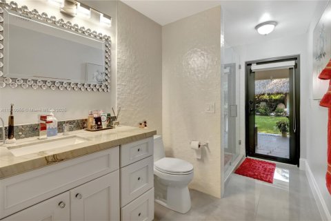 Casa en venta en Cutler Bay, Florida, 4 dormitorios, 263.56 m2 № 1965893 - foto 18