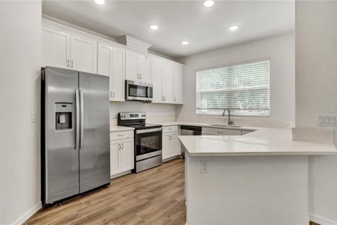 Touwnhouse à vendre à Sarasota, Floride: 3 chambres, 177.44 m2 № 2199361 - photo 15