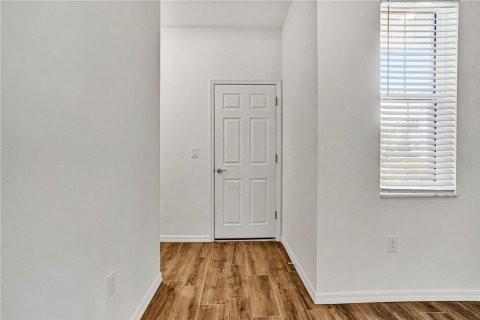 Touwnhouse à vendre à Sarasota, Floride: 3 chambres, 177.44 m2 № 2199361 - photo 19