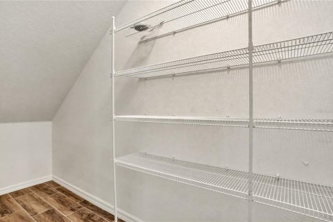 Touwnhouse à vendre à Sarasota, Floride: 3 chambres, 177.44 m2 № 2199361 - photo 17