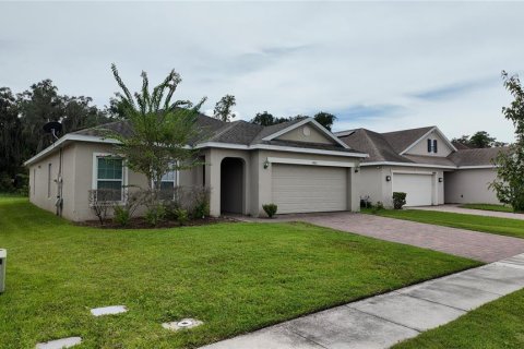 House in Kissimmee, Florida 4 bedrooms, 169.08 sq.m. № 2277540 - photo 2