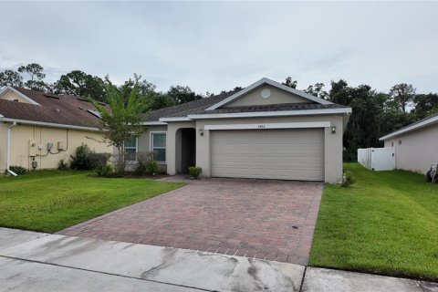 House in Kissimmee, Florida 4 bedrooms, 169.08 sq.m. № 2277540 - photo 4