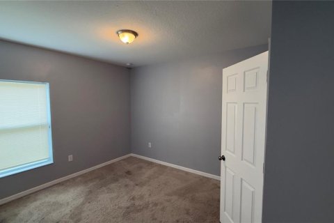 House in Kissimmee, Florida 4 bedrooms, 169.08 sq.m. № 2277540 - photo 6