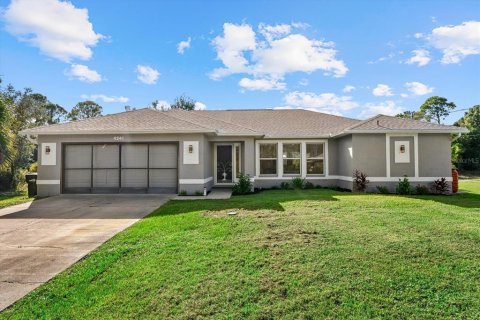 Villa ou maison à North Port, Floride 3 chambres, 160.54 m2 № 2424212