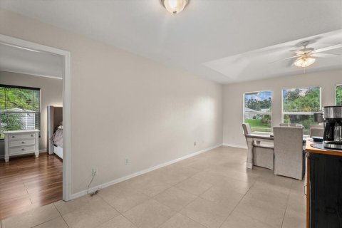 Villa ou maison à vendre à North Port, Floride: 3 chambres, 160.54 m2 № 2424212 - photo 30