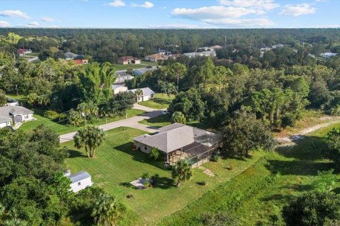 Villa ou maison à vendre à North Port, Floride: 3 chambres, 160.54 m2 № 2424212 - photo 17