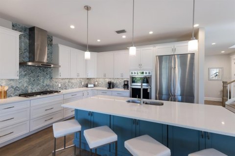 Villa ou maison à vendre à Anna Maria, Floride: 4 chambres, 303.33 m2 № 1658235 - photo 14