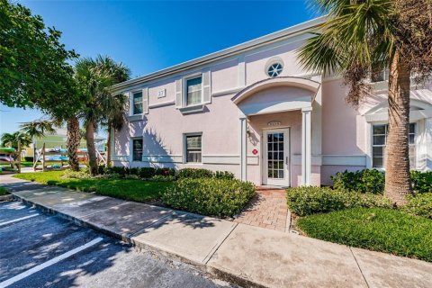 Condominio en alquiler en Saint Petersburg, Florida, 1 dormitorio, 76.46 m2 № 1733420 - foto 1