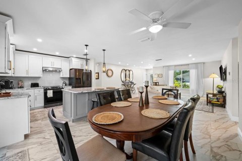Casa en alquiler en Venice, Florida, 3 dormitorios, 147.16 m2 № 1835557 - foto 24