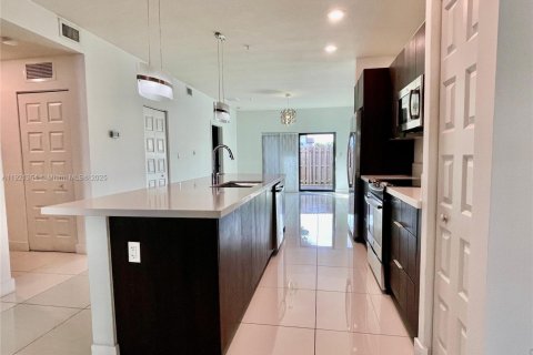 Купить кондоминиум в Дорал, Флорида 2 спальни, 97.36м2, № 2018517 - фото 5