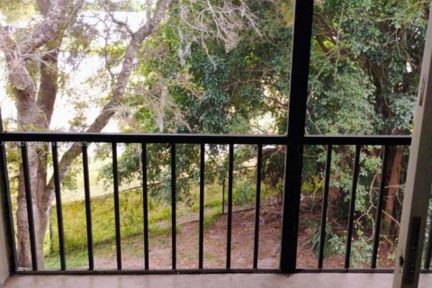 Copropriété à vendre à Tamarac, Floride: 2 chambres, 88.16 m2 № 1863972 - photo 5