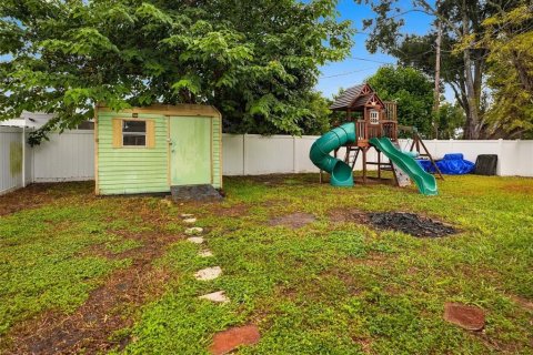 Villa ou maison à vendre à New Port Richey, Floride: 3 chambres, 119.66 m2 № 2406425 - photo 27