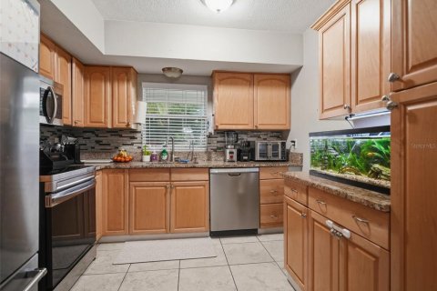 Villa ou maison à vendre à New Port Richey, Floride: 3 chambres, 119.66 m2 № 2406425 - photo 9