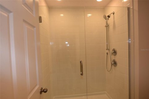 Villa ou maison à louer à Groveland, Floride: 4 chambres, 182.83 m2 № 2102355 - photo 21