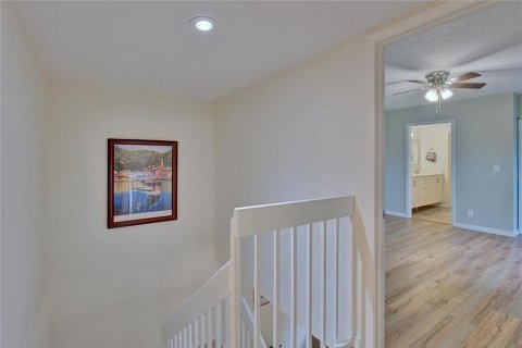 Townhouse in Palm Harbor, Florida 2 bedrooms, 124.86 sq.m. № 2277046 - photo 11