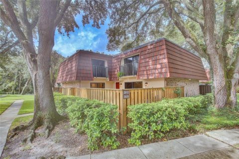 Townhouse in Palm Harbor, Florida 2 bedrooms, 124.86 sq.m. № 2277046 - photo 25