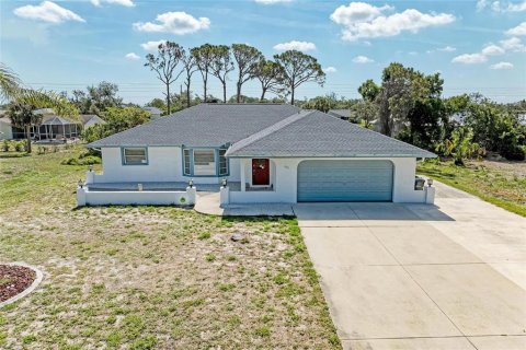 Villa ou maison à vendre à Englewood, Floride: 3 chambres, 169.27 m2 № 1743515 - photo 1