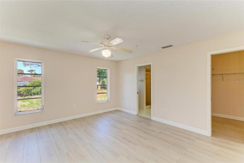 Villa ou maison à vendre à Englewood, Floride: 3 chambres, 169.27 m2 № 1743515 - photo 11