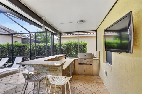 Villa ou maison à louer à Orlando, Floride: 5 chambres, 260.03 m2 № 2148107 - photo 18