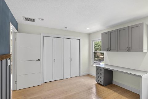 Villa ou maison à louer à Orlando, Floride: 5 chambres, 260.03 m2 № 2148107 - photo 16