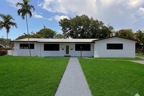 Villa ou maison à Pinecrest, Floride 2 chambres, 120.77 m2 № 2058079