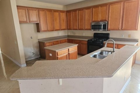 Villa ou maison à vendre à Tampa, Floride: 5 chambres, 260.78 m2 № 2431051 - photo 5