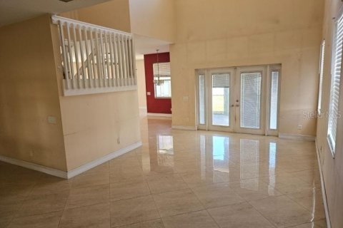 Villa ou maison à vendre à Tampa, Floride: 5 chambres, 260.78 m2 № 2431051 - photo 3