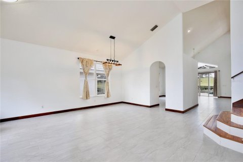 Villa ou maison à vendre à Orlando, Floride: 3 chambres, 227.7 m2 № 2437274 - photo 3
