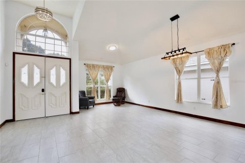 Villa ou maison à vendre à Orlando, Floride: 3 chambres, 227.7 m2 № 2437274 - photo 4