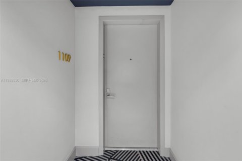 Condominio en alquiler en Miami, Florida, 1 dormitorio, 63.55 m2 № 1997288 - foto 20