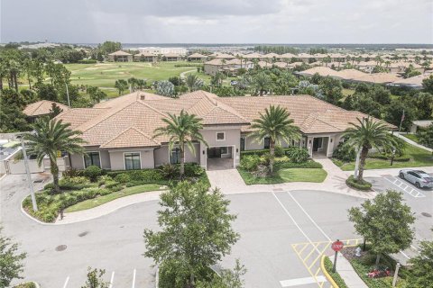 House in Davenport, Florida 5 bedrooms, 336.58 sq.m. № 1850045 - photo 25