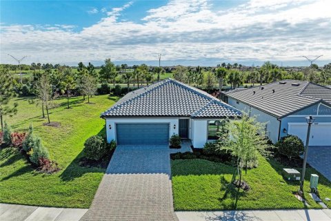 Casa en Bradenton, Florida 3 dormitorios, 154.5 m2 № 2215825
