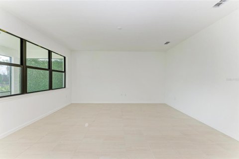 House in Bradenton, Florida 3 bedrooms, 154.5 sq.m. № 2215825 - photo 9