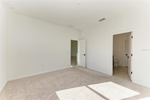 House in Bradenton, Florida 3 bedrooms, 154.5 sq.m. № 2215825 - photo 29