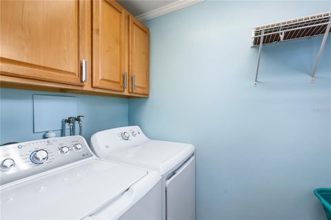 House in Sarasota, Florida 2 bedrooms, 115.85 sq.m. № 1918368 - photo 26