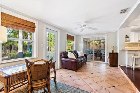 House in Sarasota, Florida 2 bedrooms, 115.85 sq.m. № 1918368 - photo 16