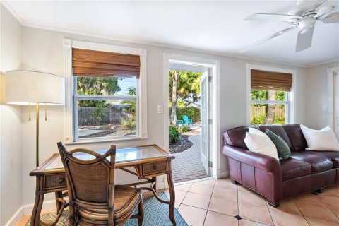 House in Sarasota, Florida 2 bedrooms, 115.85 sq.m. № 1918368 - photo 17