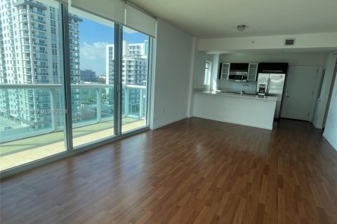 Condominio en venta en Miami, Florida, 2 dormitorios, 99.22 m2 № 1968385 - foto 12