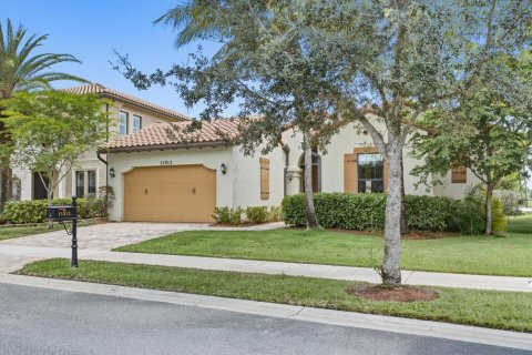 Villa ou maison à vendre à Parkland, Floride: 4 chambres, 252.32 m2 № 2192205 - photo 4