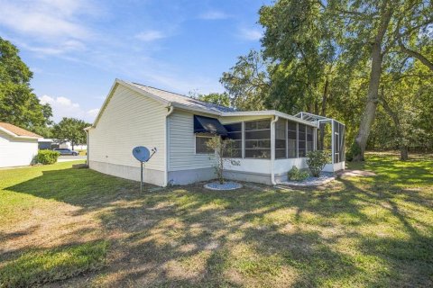 Villa ou maison à vendre à Lady Lake, Floride: 3 chambres, 129.32 m2 № 2400117 - photo 25