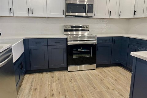 Villa ou maison à vendre à Port Charlotte, Floride: 3 chambres, 119.66 m2 № 2114451 - photo 6