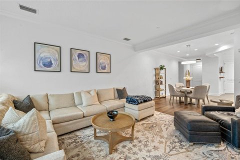 Condo in Winter Park, Florida, 3 bedrooms  № 2380415 - photo 9