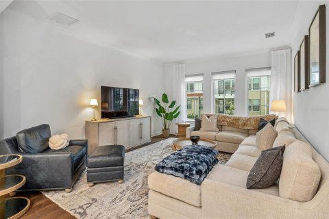 Condo in Winter Park, Florida, 3 bedrooms  № 2380415 - photo 7